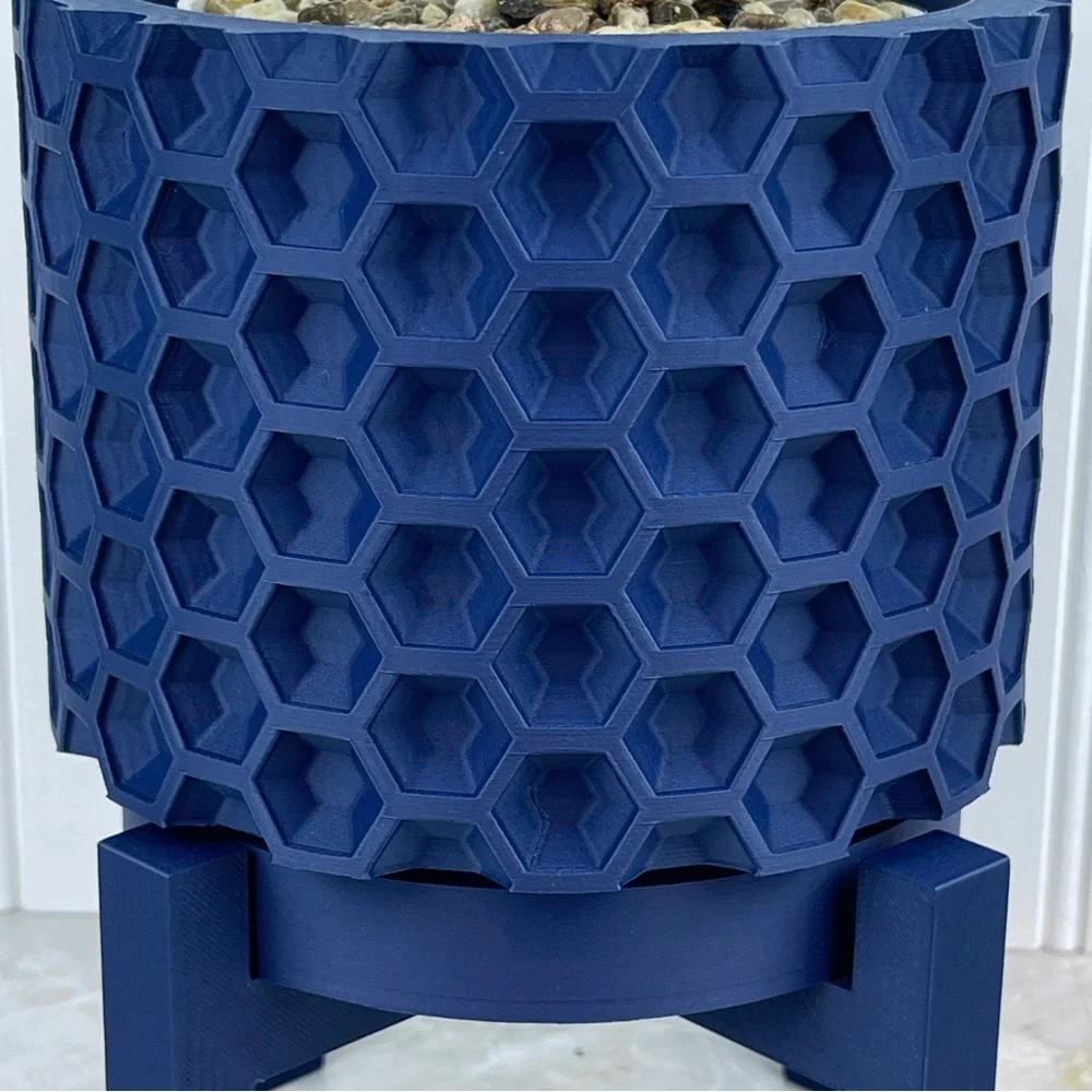 Modern Indoor Flower Pot, The Armos Planter Pot with Drainage Tray & Stand